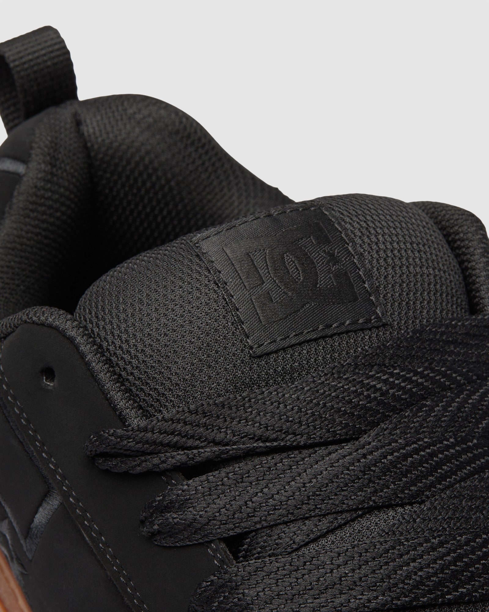 Mens Court Graffik Sneakers