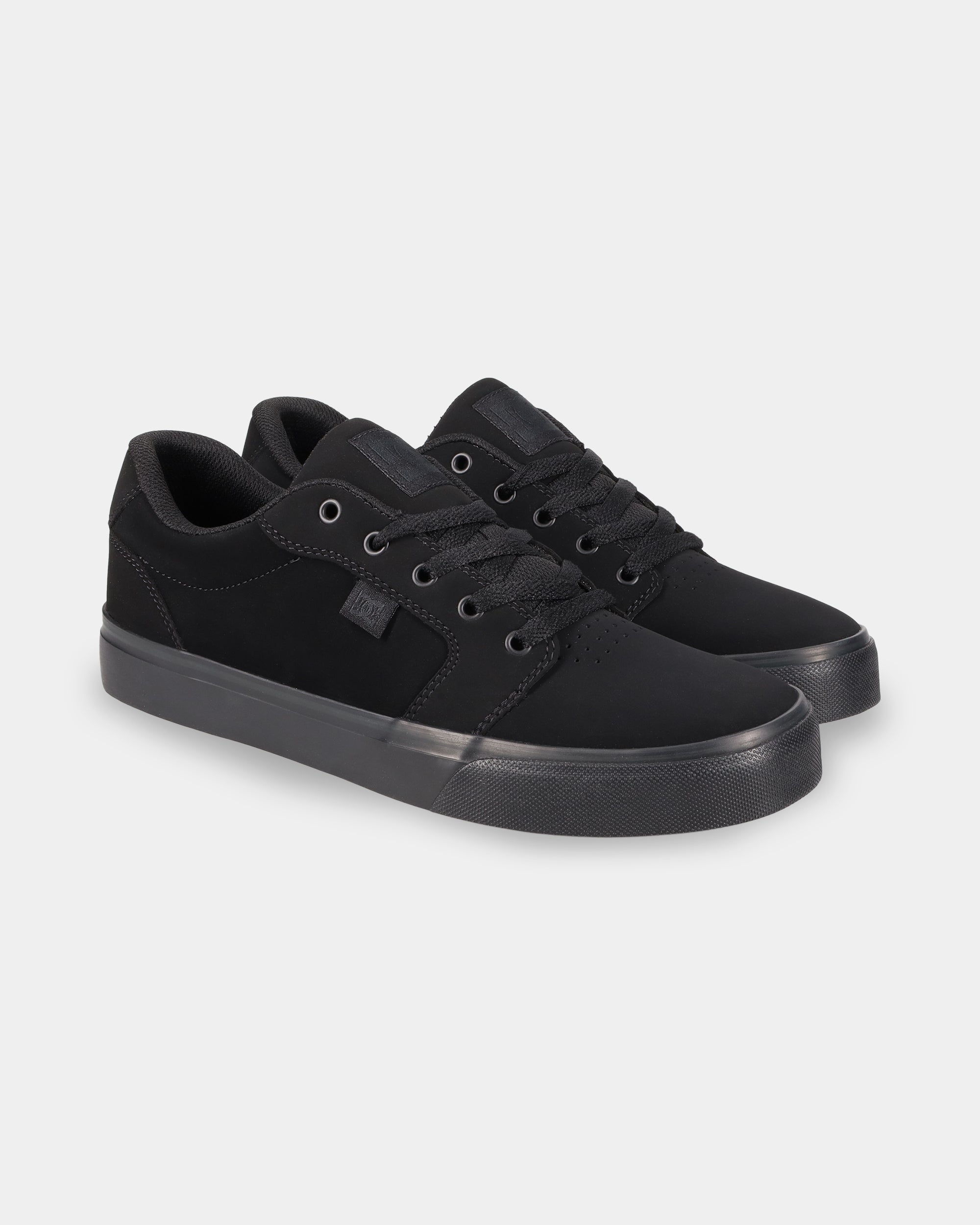 303190_dcshoes_bb2_frt1