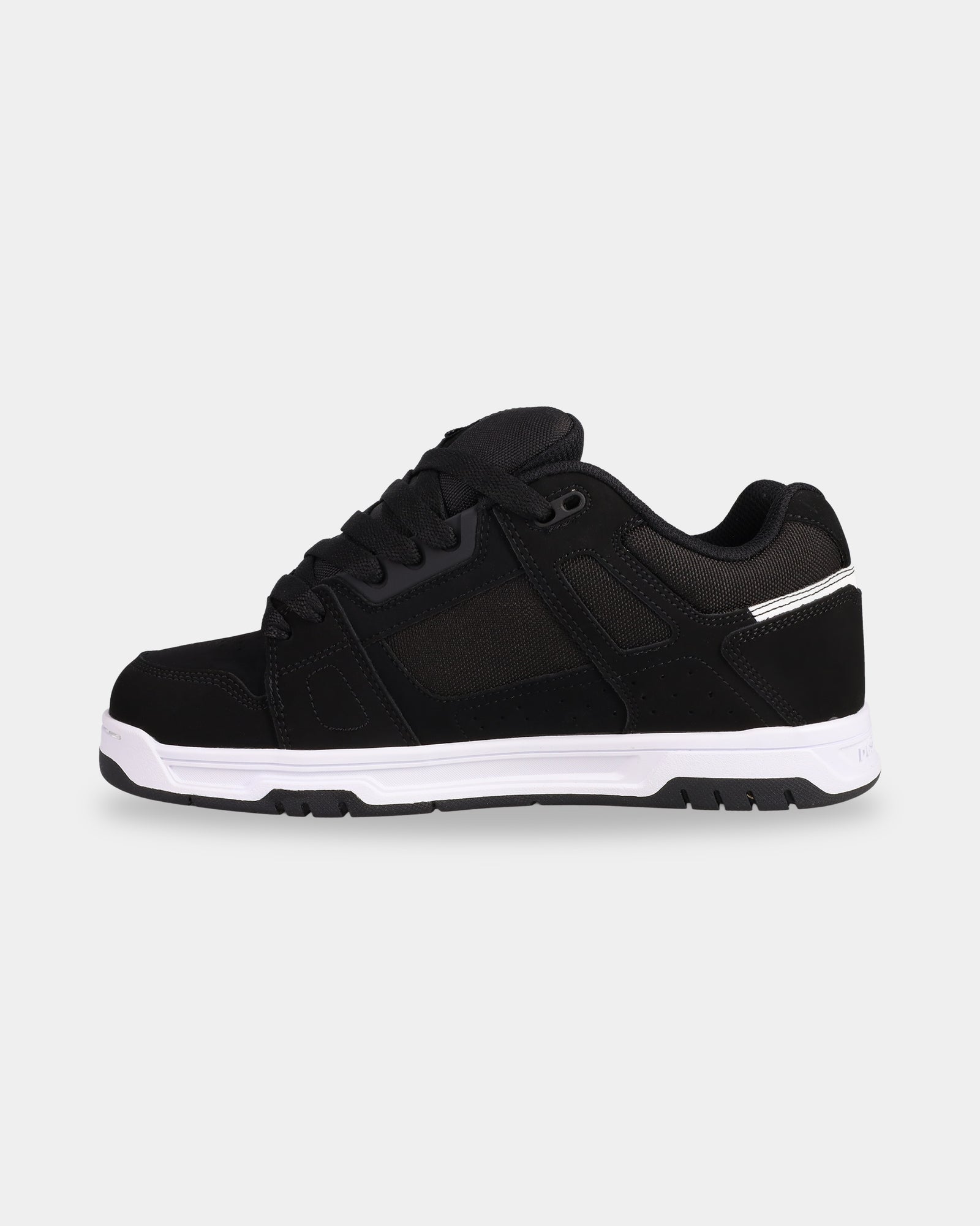 320188_dcshoes_013_sd2