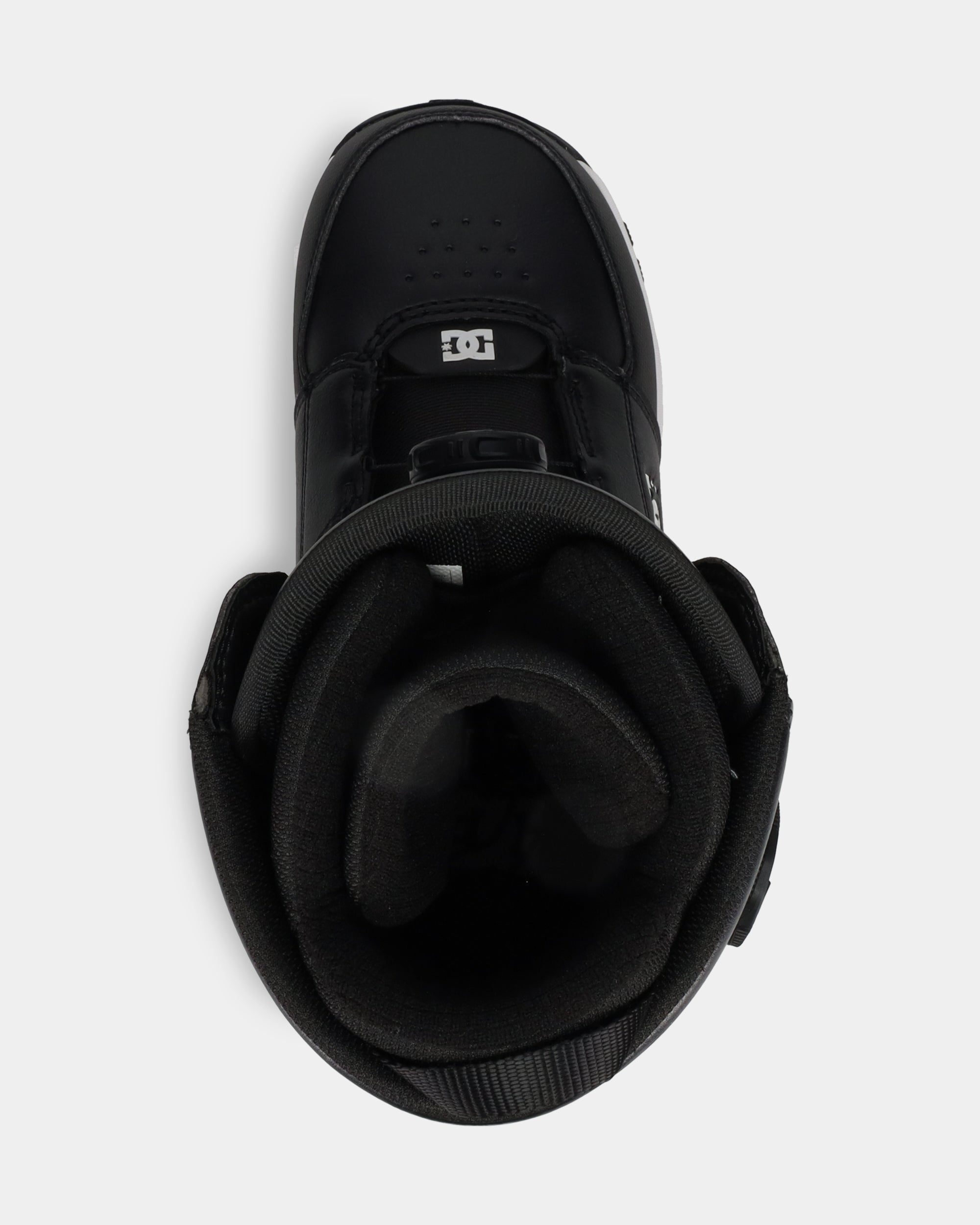 adyo100073_dcshoes_blw_frt3