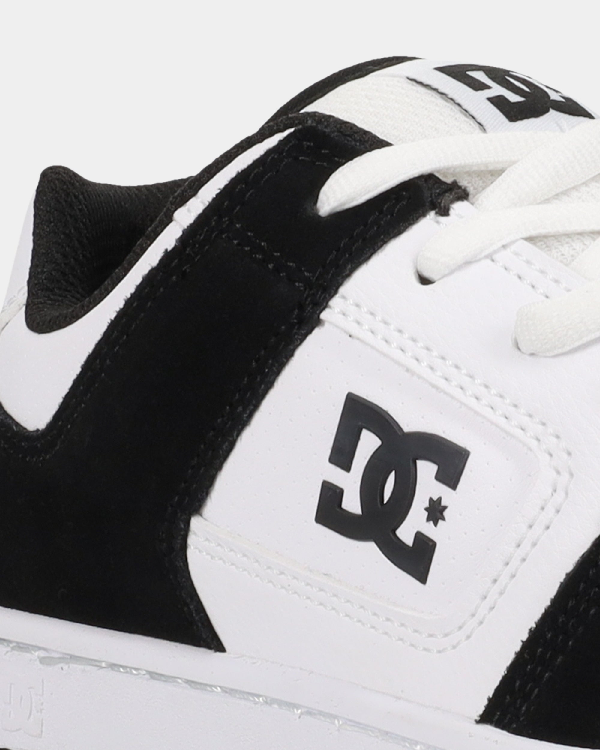 adys100765_dcshoes_wbk_dtl1