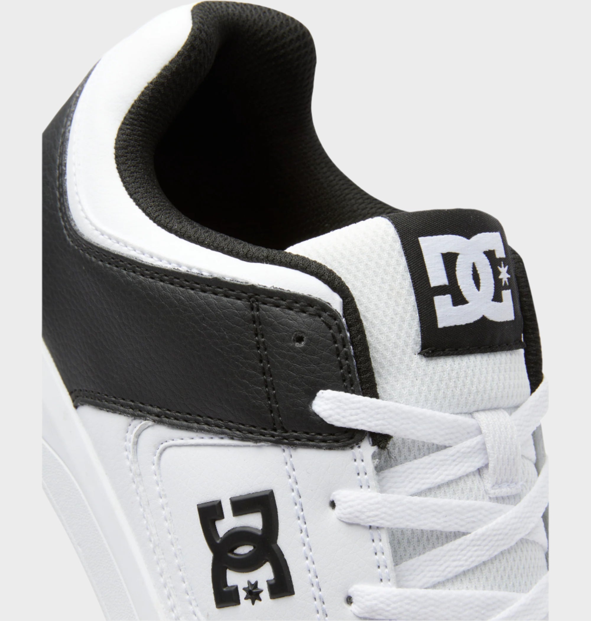 Mens Dc Shoes Cure SN Shoes