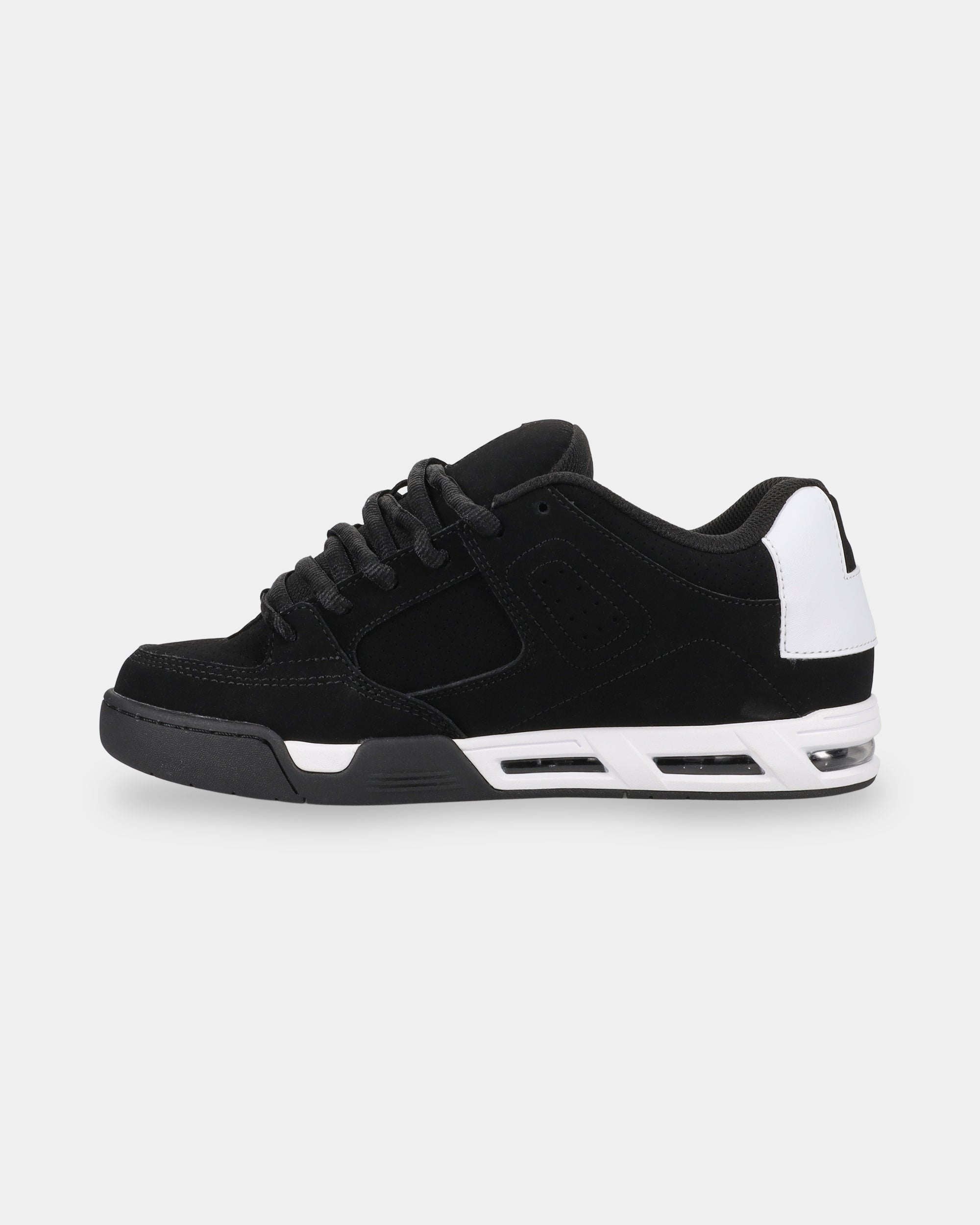 dc02220_dcshoes_002_sd2