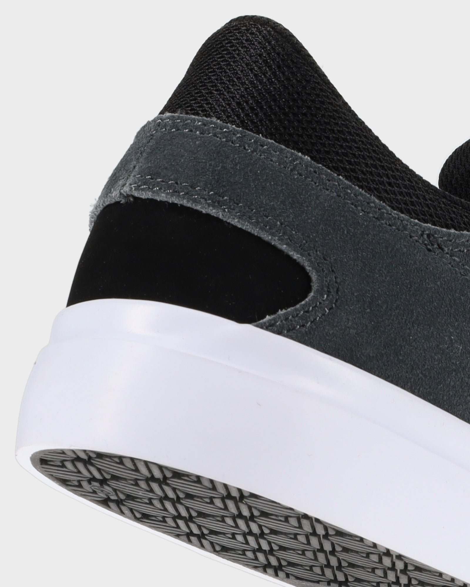 Mens Onyx S WM Skate Shoes