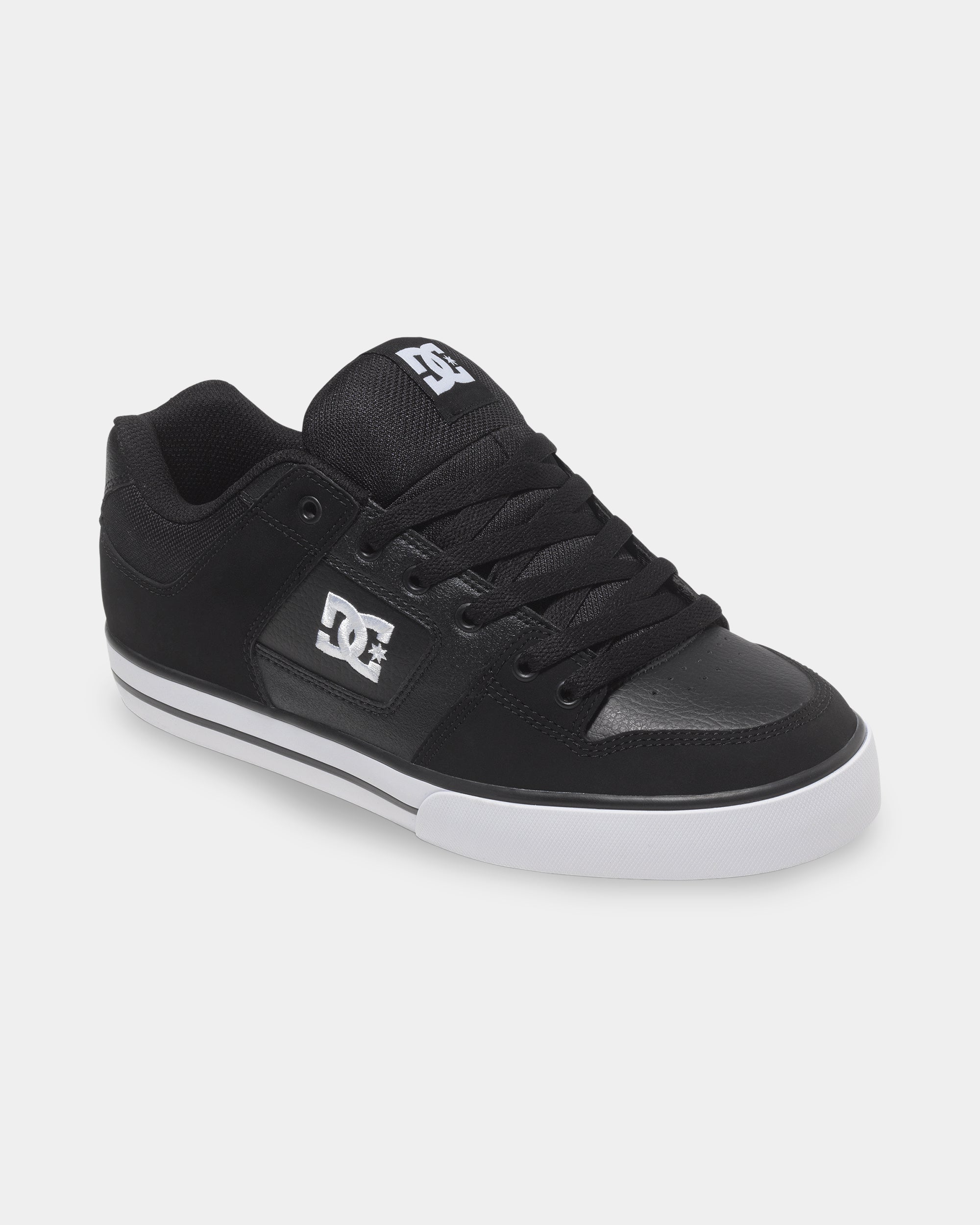 300660_dcshoes_blw_frt1
