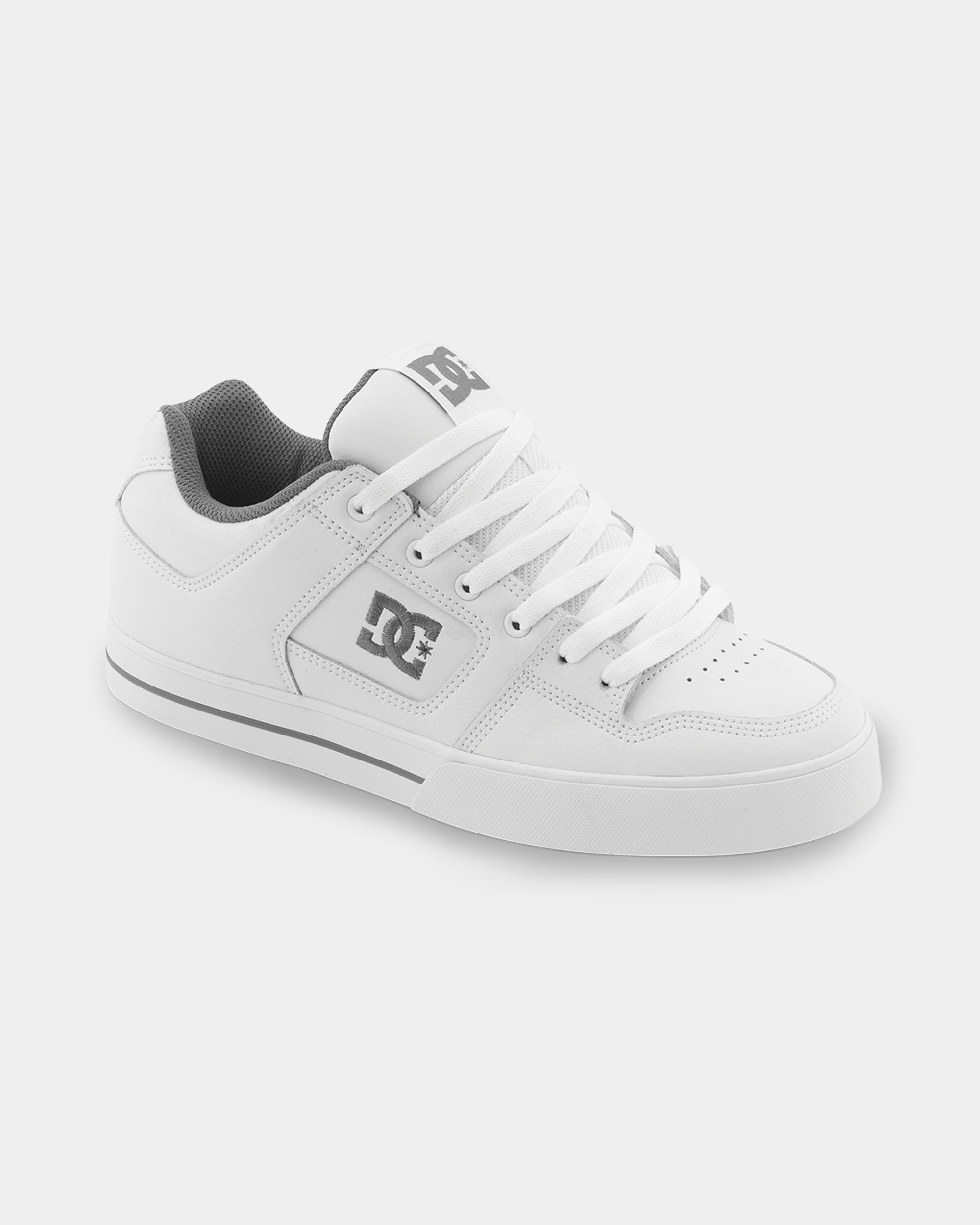 300660_dcshoes_hbw_frt1