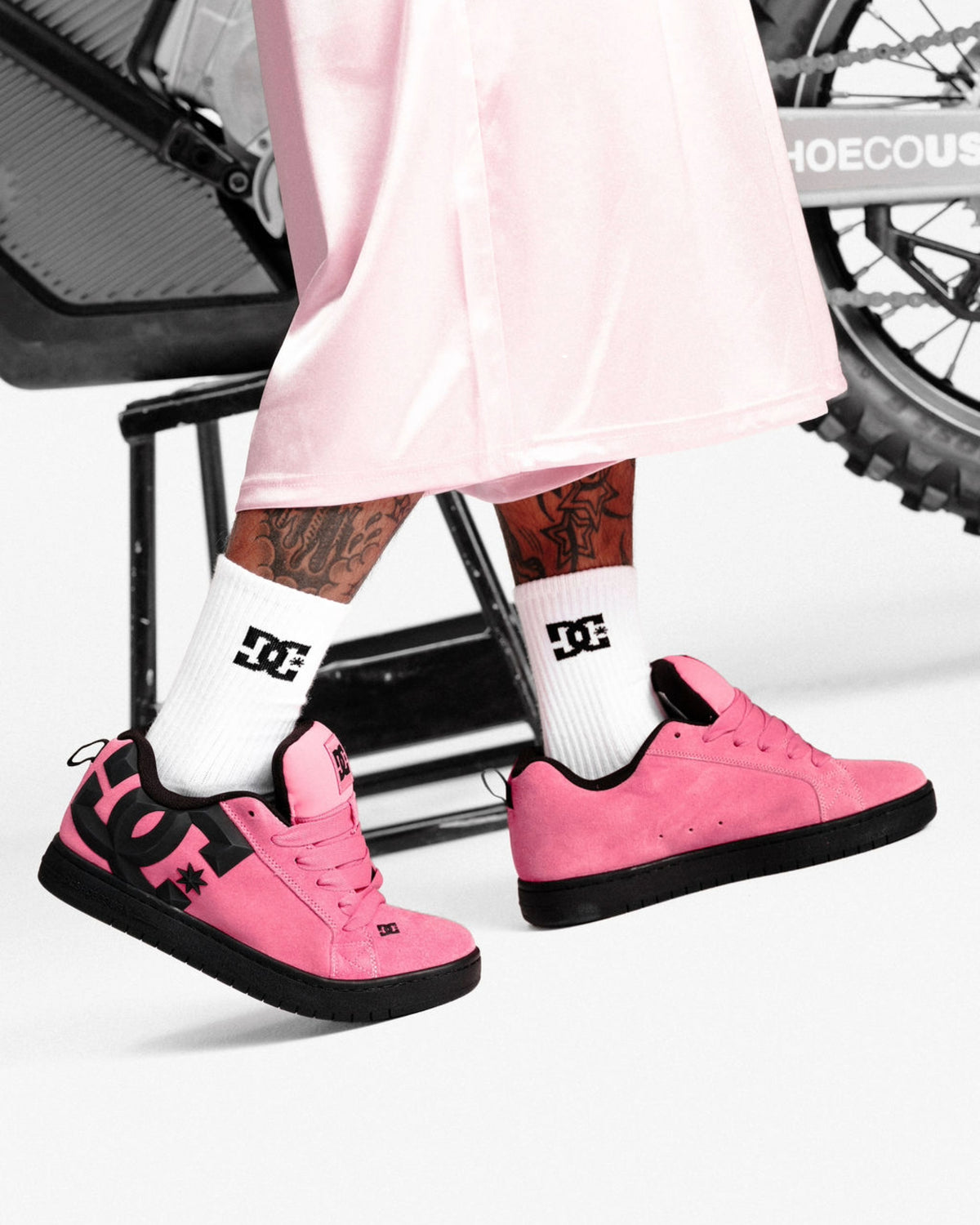Court Graffik Sneakers