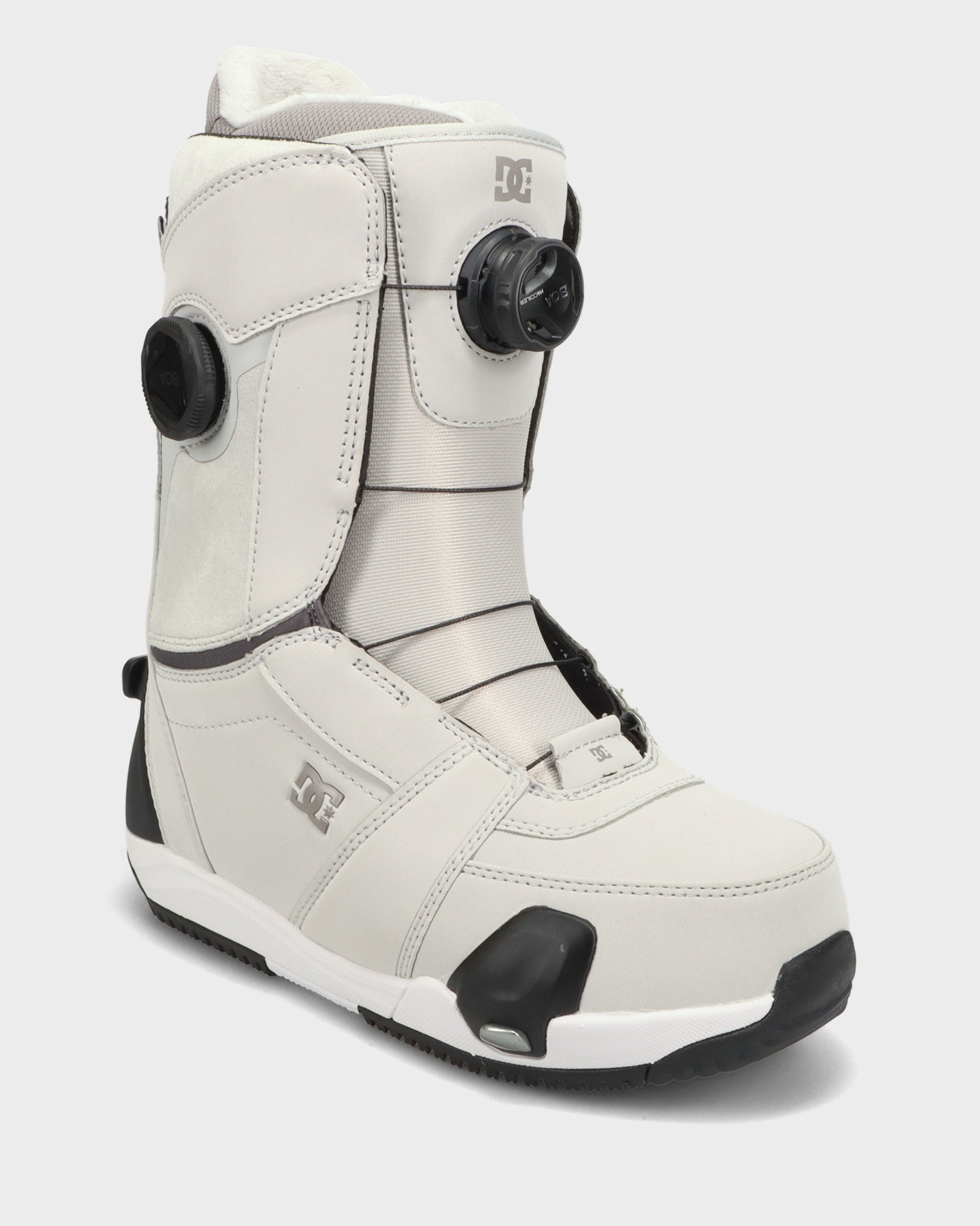 Womens Lotus Step On BOA Snowboard Boots - BLACK/WHITE / 6 | DC Shoes