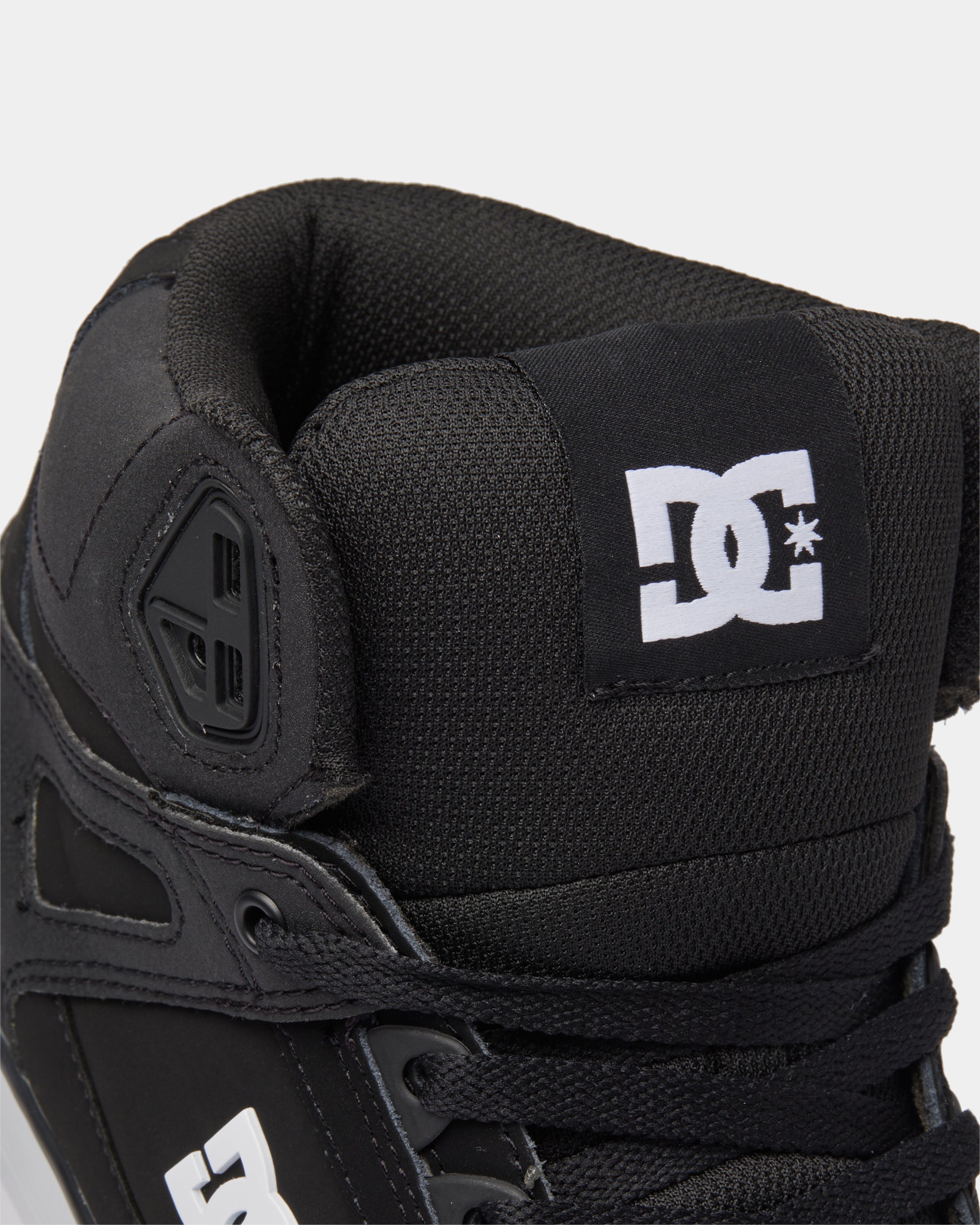 adys400043_dcshoes_blw_dtl1