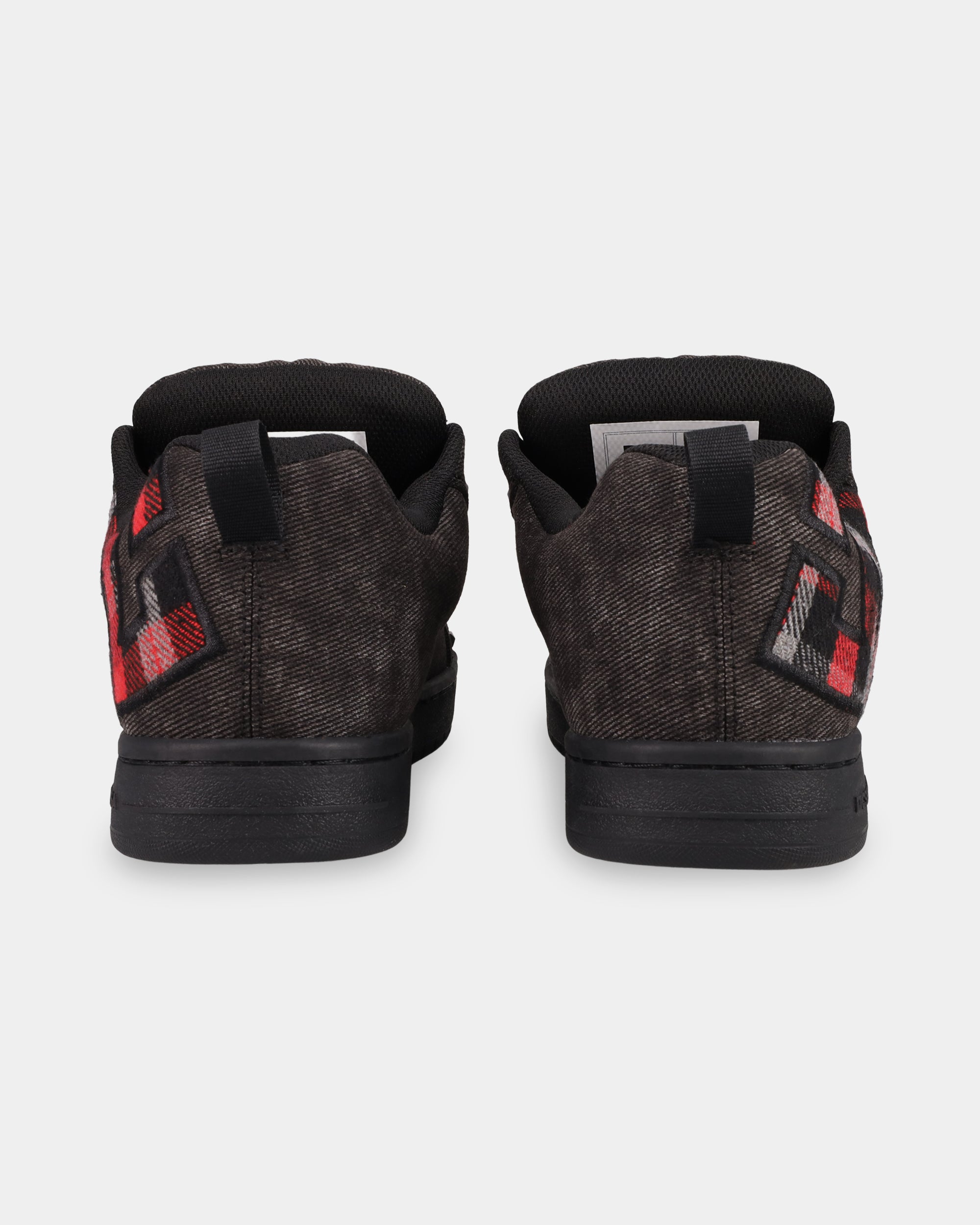 dc01665_dcshoes_006_bck1