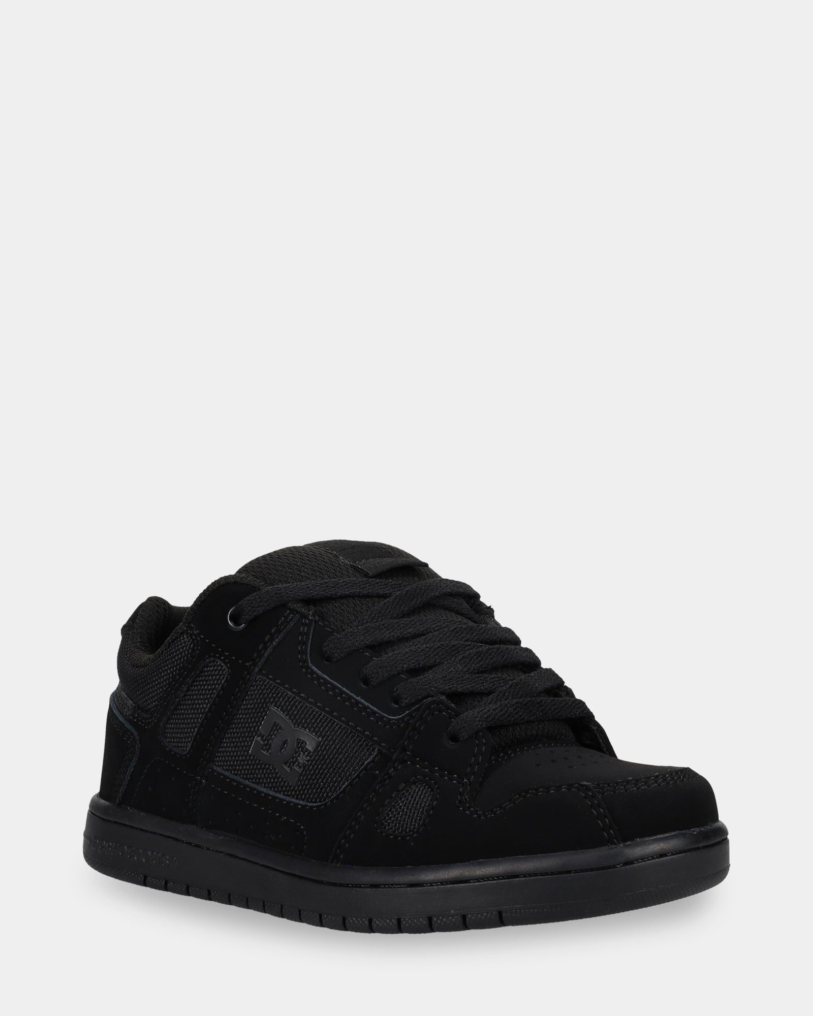dc02186_dcshoes_062_frt1