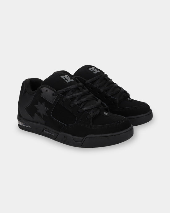 dc02220_dcshoes_004_frt1