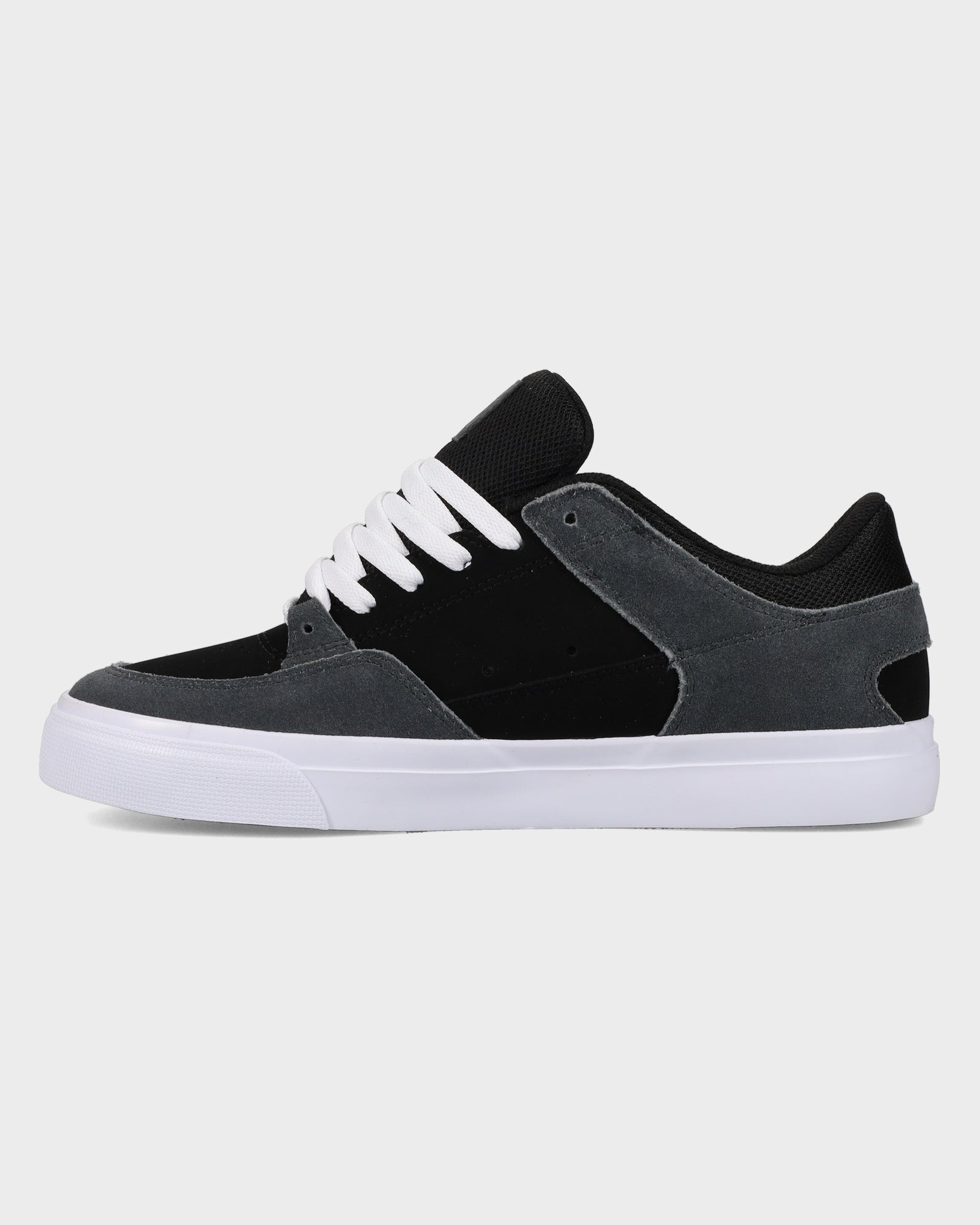 Mens Onyx S WM Skate Shoes