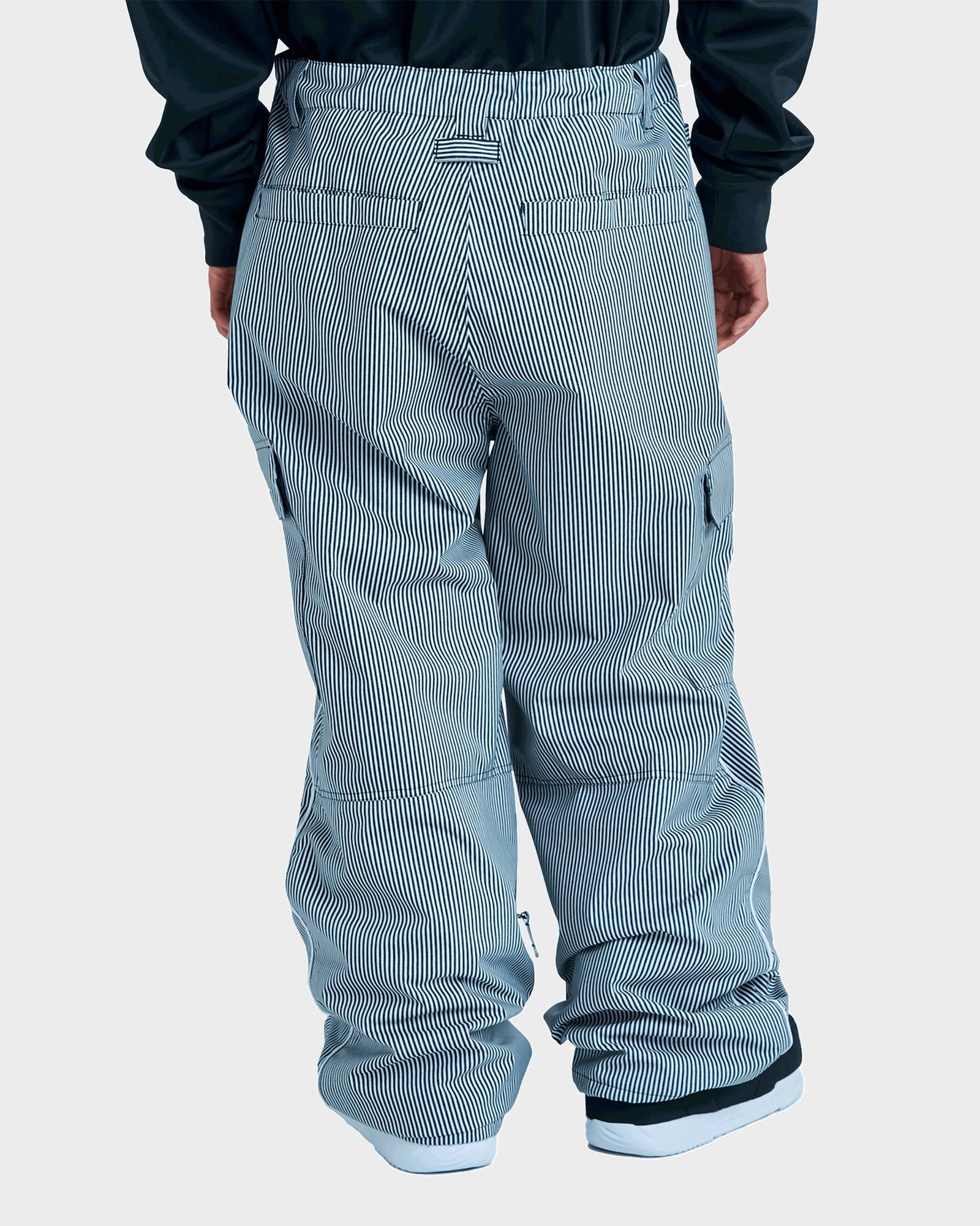 Mens Wide Cargo Snow Pants